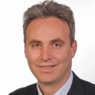 Víctor M. Olmos de León